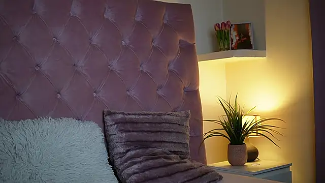 MaiaMini online show from 14, 10, 2025