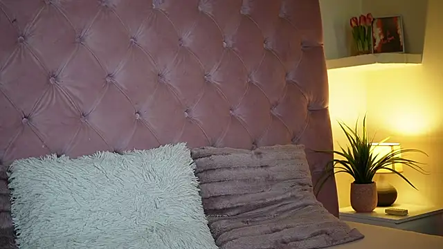 MaiaMini online show from 31, 3, 2026