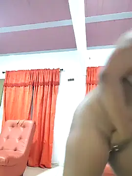 Snapshot of DashaSousaa chatting on 24, 10, 2025 DashaSousaa online show from 24, 10, 2025