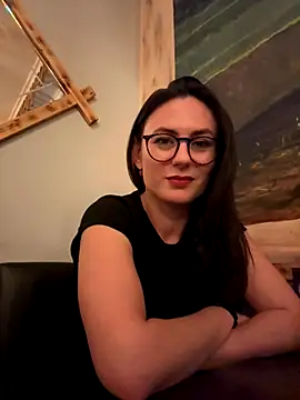 Snapshot of AvaFlowers6 chatting on 8, 11, 2025 AvaFlowers6 online show from 8, 11, 2025