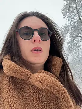 Snapshot of AvaFlowers6 chatting on 10, 1, 2026 AvaFlowers6 online show from 10, 1, 2026