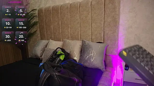 katia foxxx  online show from 1, 6, 2026