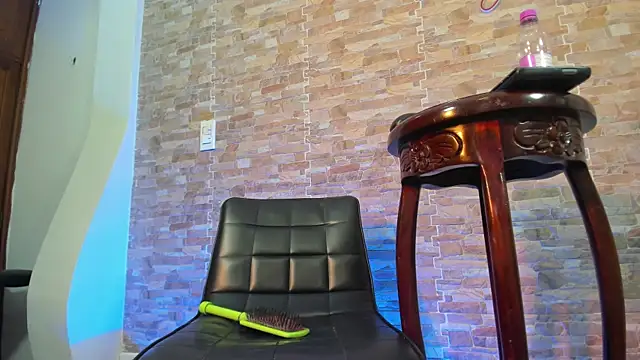 Madison Cambell online show from 7, 2, 2026