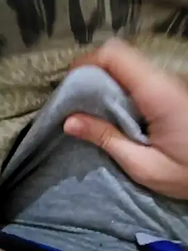 Snapshot of skiciyunis chatting on 17, 11, 2025 skiciyunis online show from 17, 11, 2025