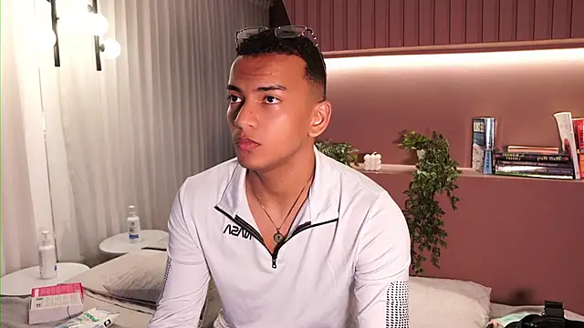 Rafa2004Cruz online show from 24, 3, 2026