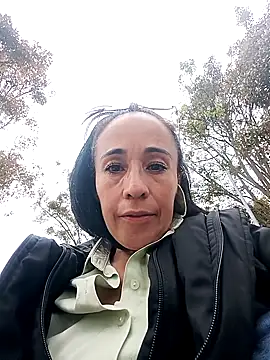 Coeur de luxure online show from 14, 10, 2025