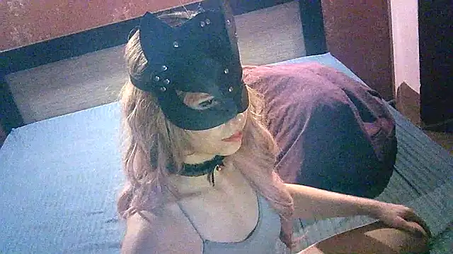 Black  Cobra   online show from 22, 2, 2025