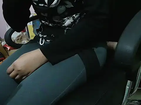 PreetyKitten online show from 7, 1, 2026