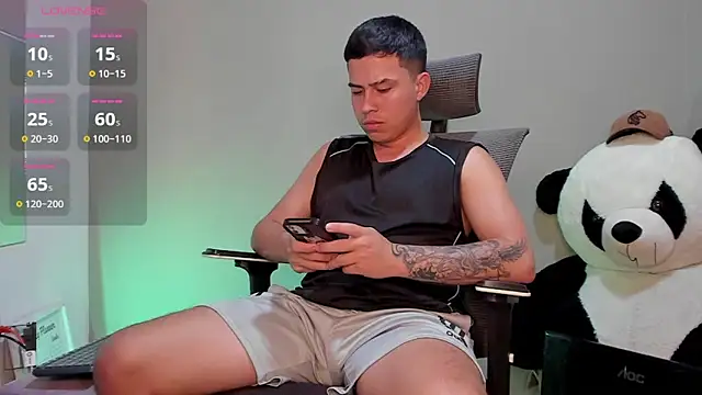 mattiwsmorris  online show from 14, 11, 2025