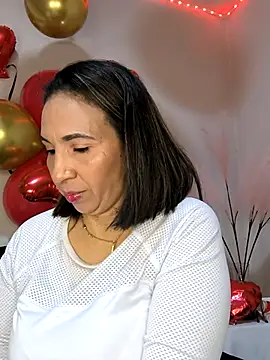 Mrsvictoriaaa online show from 20, 2, 2025