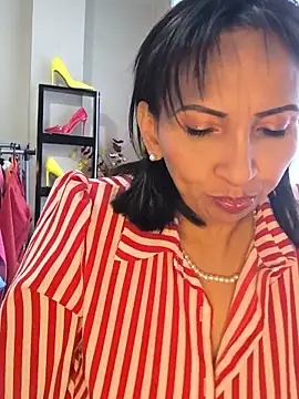 Snapshot of Mrsvictoriaaa chatting on 11, 5, 2026 Mrsvictoriaaa online show from 11, 5, 2026