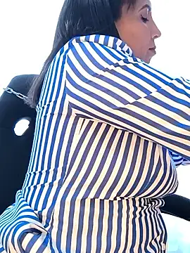 Mrsvictoriaaa online show from 28, 2, 2026