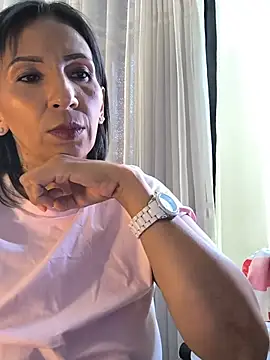 Mrsvictoriaaa online show from 16, 7, 2026