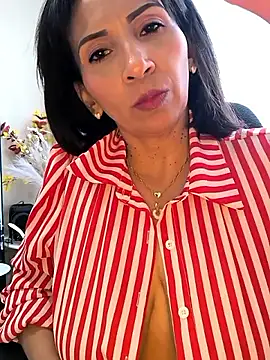 Mrsvictoriaaa online show from 6, 4, 2026