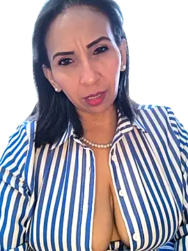 Mrsvictoriaaa online show from 11, 3, 2026