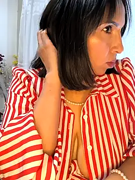 Snapshot of Mrsvictoriaaa chatting on 25, 5, 2026 Mrsvictoriaaa online show from 25, 5, 2026
