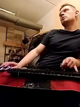 VickyDevilEU online show from 24, 10, 2025