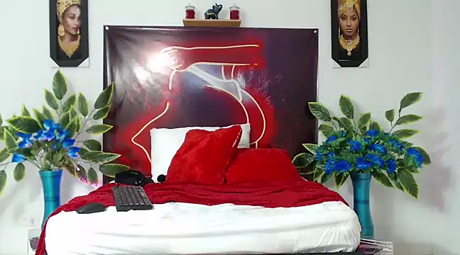 Snapshot of lunitadal chatting on 18, 2, 2025 lunitadal online show from 18, 2, 2025