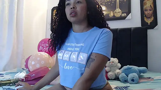 Snapshot of lunitadal chatting on 2, 10, 2025 lunitadal online show from 2, 10, 2025