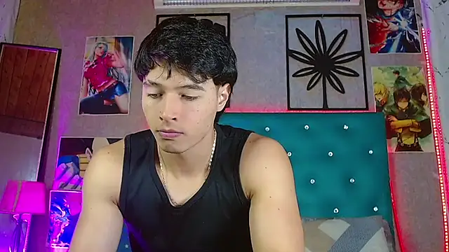 LiamAndrewzz online show from 16, 6, 2026