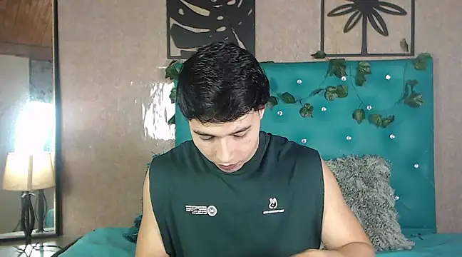 LiamAndrewzz online show from 23, 2, 2025