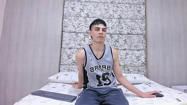 frank jhonsson online show from 5, 2, 2026