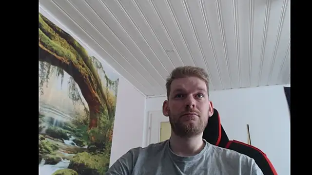 Justforfunc123 online show from 12, 4, 2026