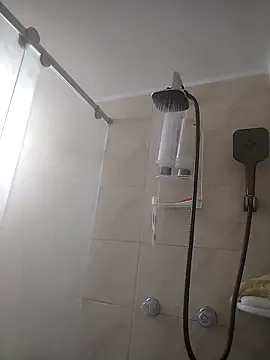 sweetie  annieee online show from 9, 2, 2026