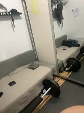 Snapshot of pesyelisa chatting on 22, 9, 2025 pesyelisa online show from 22, 9, 2025