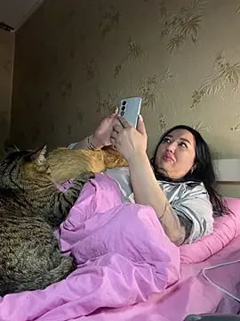 Naughtbaby 2025 online show from 17, 4, 2026