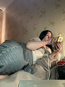 Naughtbaby 2025 online show from 25, 3, 2026