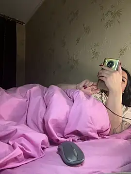 Naughtbaby 2025 online show from 9, 2, 2026