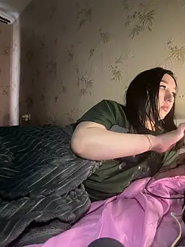 Naughtbaby 2025 online show from 1, 2, 2026