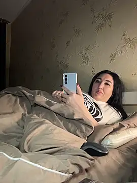 Naughtbaby 2025 online show from 28, 2, 2026