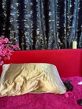 Siena Amaris online show from 18, 1, 2026