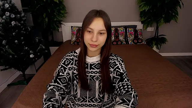 PaigePrado online show from 16, 12, 2025