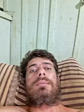 Snapshot of Gouvere chatting on 8, 7, 2026 Gouvere online show from 8, 7, 2026