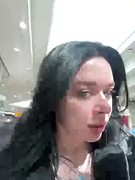 AlishaPrettyBlade online show from 25, 4, 2026