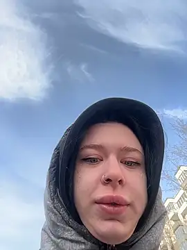 AlishaPrettyBlade online show from 14, 2, 2026