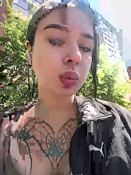 Snapshot of AlishaPrettyBlade chatting on 18, 6, 2026 AlishaPrettyBlade online show from 18, 6, 2026