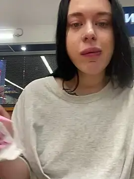 AlishaPrettyBlade online show from 21, 2, 2025