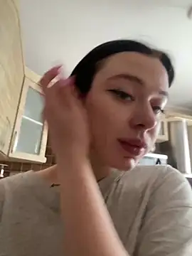 AlishaPrettyBlade online show from 24, 2, 2025