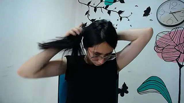Snapshot of Arielle_lov chatting on 28, 2, 2025 Arielle lov online show from 28, 2, 2025
