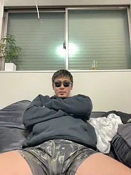 pierrot 0202 online show from 18, 2, 2025