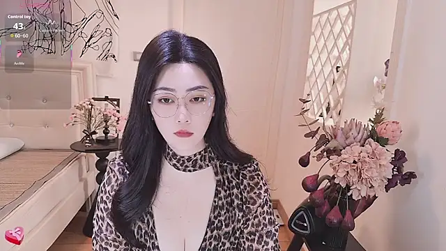 Snapshot of Tingdie chatting on 15, 10, 2025 Tingdie online show from 15, 10, 2025