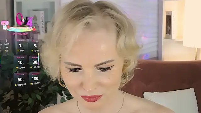 Snapshot of Sandra_Kind chatting on 18, 9, 2025 Sandra Kind online show from 18, 9, 2025