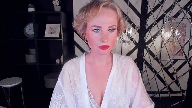 Snapshot of Sandra_Kind chatting on 18, 3, 2025 Sandra Kind online show from 18, 3, 2025