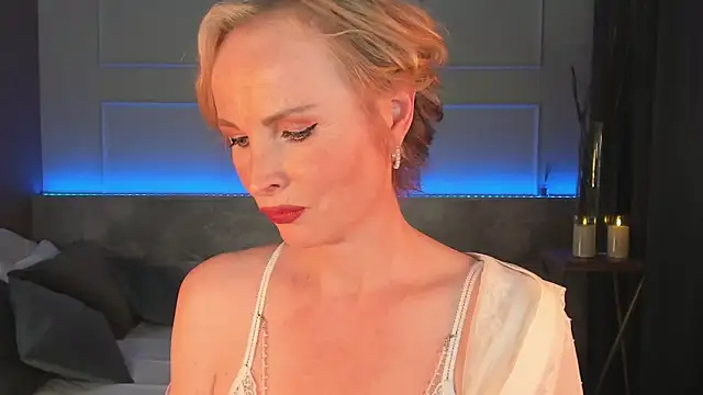 Snapshot of Sandra_Kind chatting on 21, 3, 2025 Sandra Kind online show from 21, 3, 2025