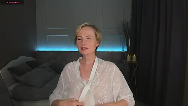Snapshot of Sandra_Kind chatting on 22, 2, 2025 Sandra Kind online show from 22, 2, 2025