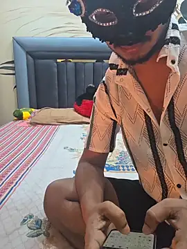 RealcoupleP online show from 11, 2, 2026